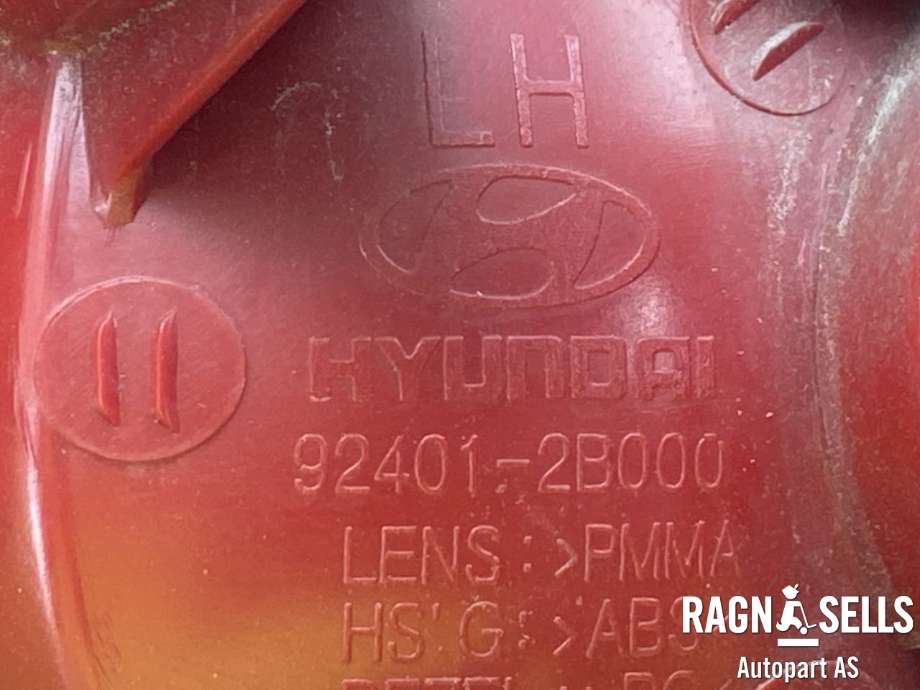 Baklykt venstre ytre til Hyundai Santa Fe 2006-2009 (Type II, Fase 1)  (924012B020|)