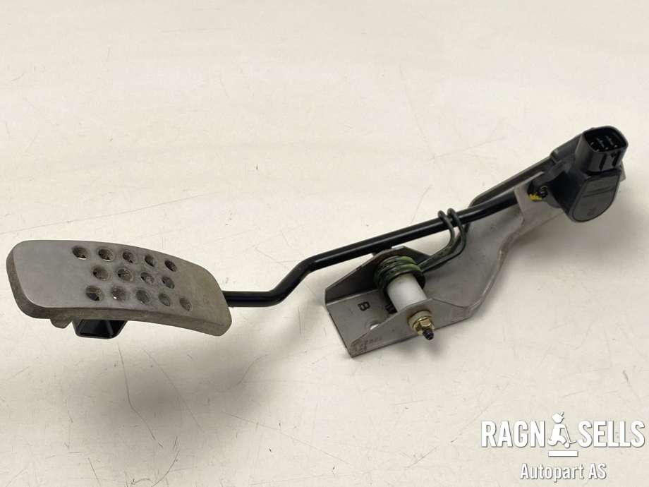 Pedal gass til Nissan X-Trail 2002-2007 (T30) (T30) (189195Y700|180028H908|)