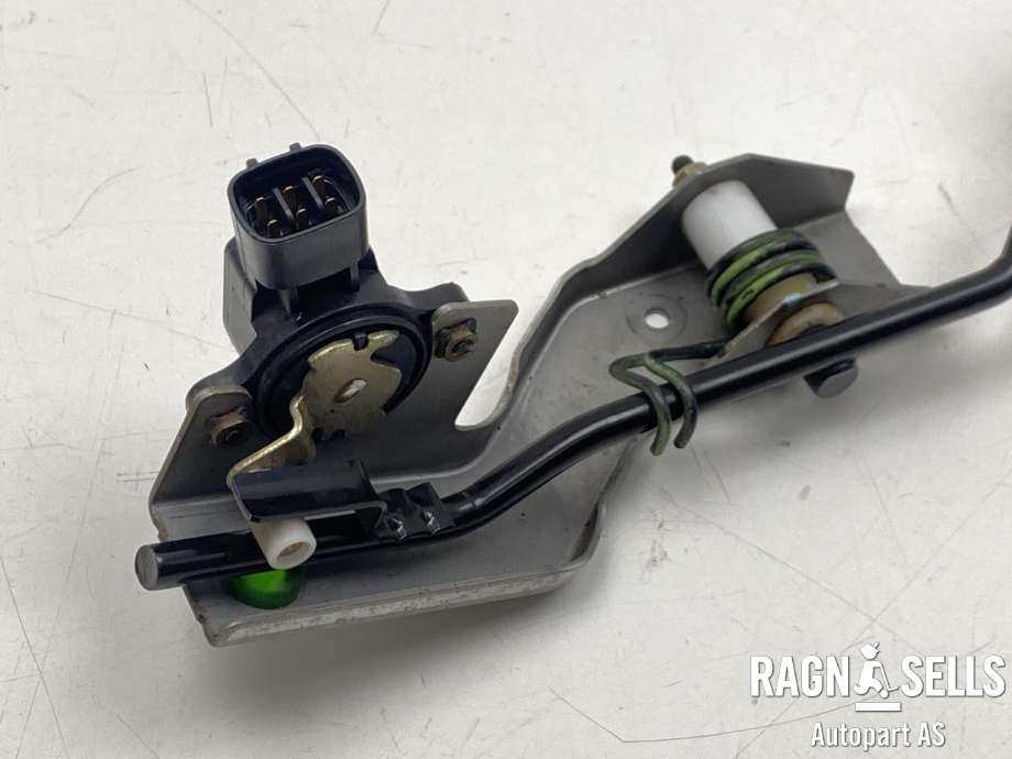 Pedal gass til Nissan X-Trail 2002-2007 (T30) (T30) (189195Y700|180028H908|)