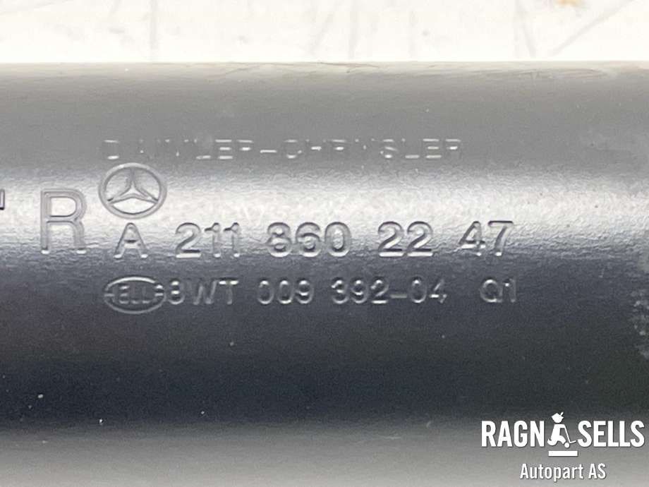Lyktespylerdyse til Mercedes E-Klasse 2006-2009 (Fase 2) (W211) (W211) (A2118602247|)
