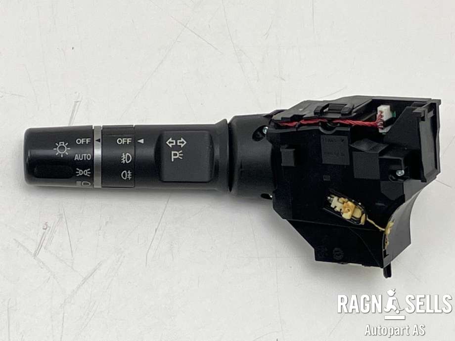 Bryter blink til Ford Ranger, 2012-2015  (AB3913335EC)