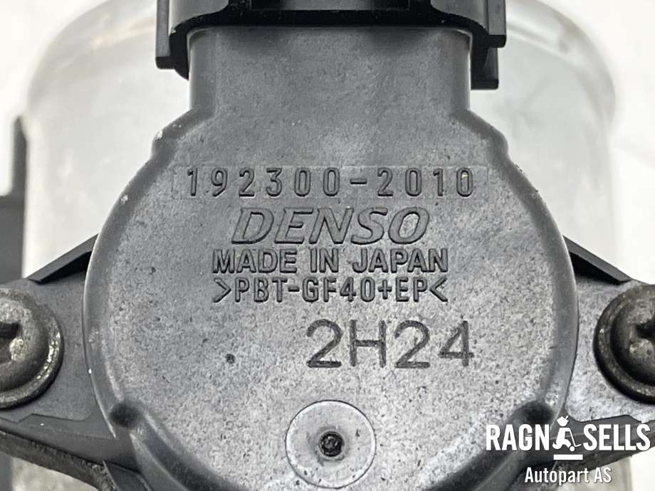 Spjeldhus til Toyota RAV4 2006-2009 (Type III, Fase 1)  (2610026010|)