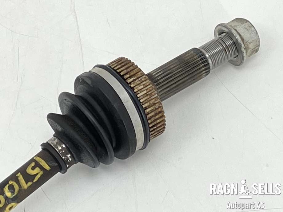 Drivaksel venstre bak til Nissan Qashqai 2007-2010 (Type I, Fase 1)  (|39600JD60B| 39600JD60A)