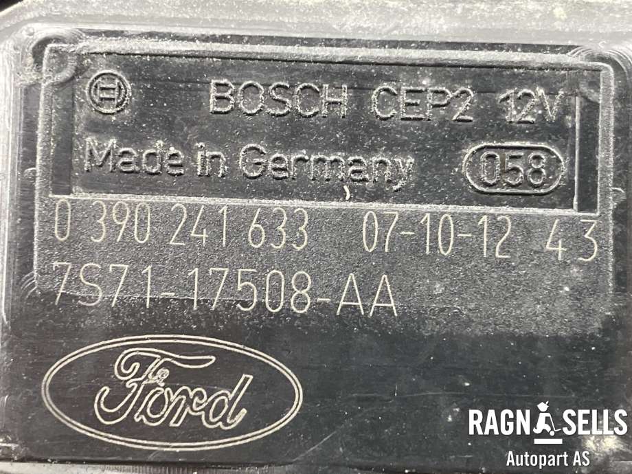 Viskermotor frontrute komplett m/overføring til Ford Mondeo 2007-2010 (Type IV, Fase 1)  (|7S7117508AA)