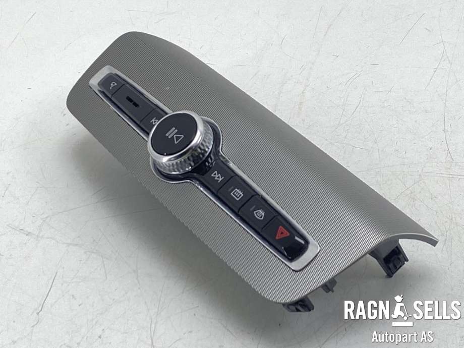Bilstereo navigasjon betjeningspanel til Volvo XC90 2015-2025 (Type II)  (31346789|T18410035001|31366811)