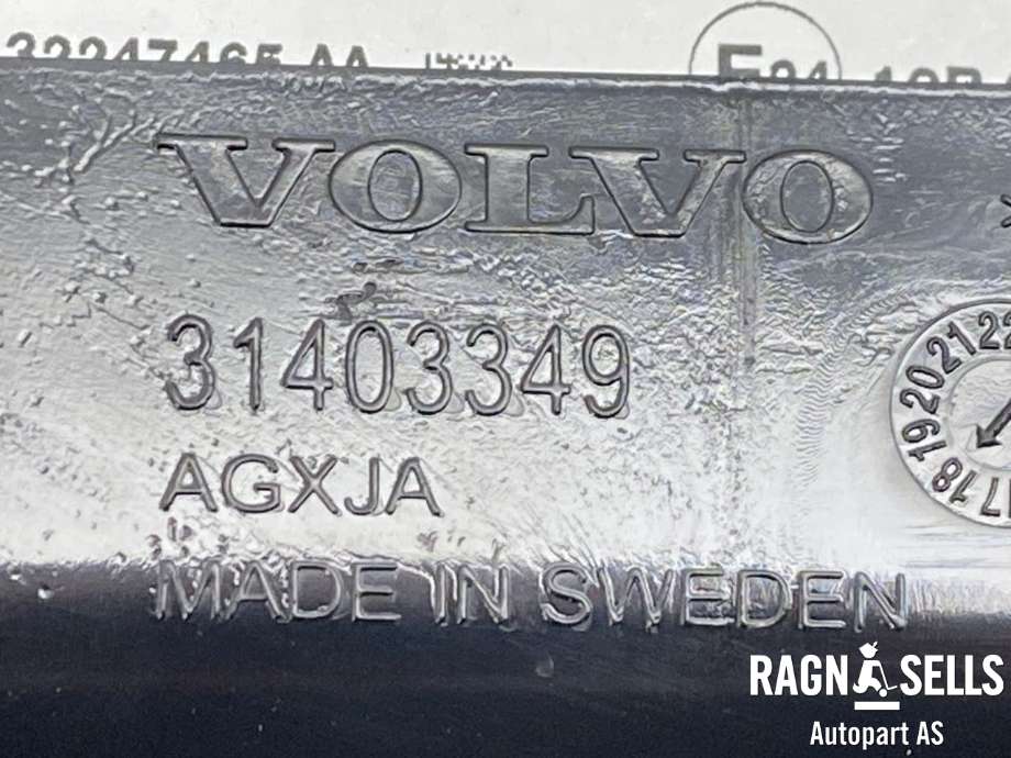 Bilstereo navigasjon skjerm til Volvo XC90 2015-2025 (Type II)  (32247465AA|32247466AA|)