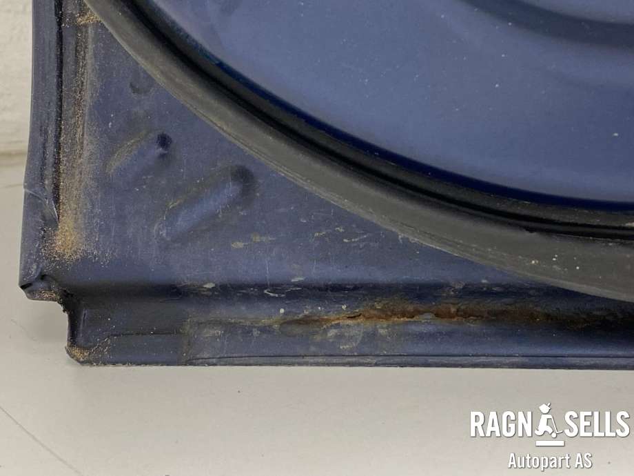 Dør høyre bak til Toyota Hilux 2006-2011  (670030K060|)