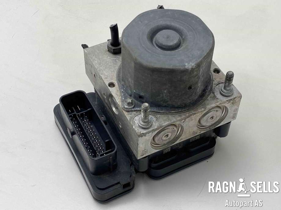 ABS sentral til Mercedes CLA 2013-2019 (C117) (C117) (A 009 431 22 12|A 009 431 53 12|)