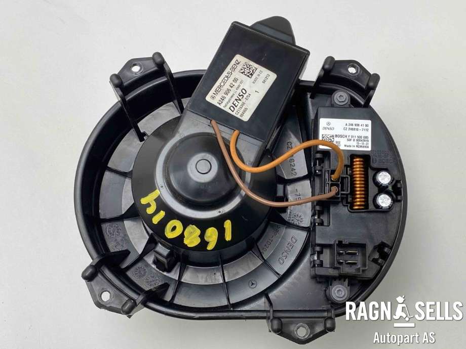 Varmeapparat motor til Mercedes CLA 2013-2019 (C117) (C117) (|A2469064200)
