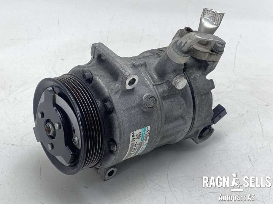 Aircondition kompressor til VW Touran 2010-2015 (Type I, Fase 3)  (SANDEN|1K0820803F|1K0820803J|1K0820803P|1K0820808B|1K0820808BX|1K0820808D|1K0820808DX|1K0820808F|1K0820808FX|1K0820859C|1K0820859E|1K0820859F|1K0820859M|1K0820859Q|)