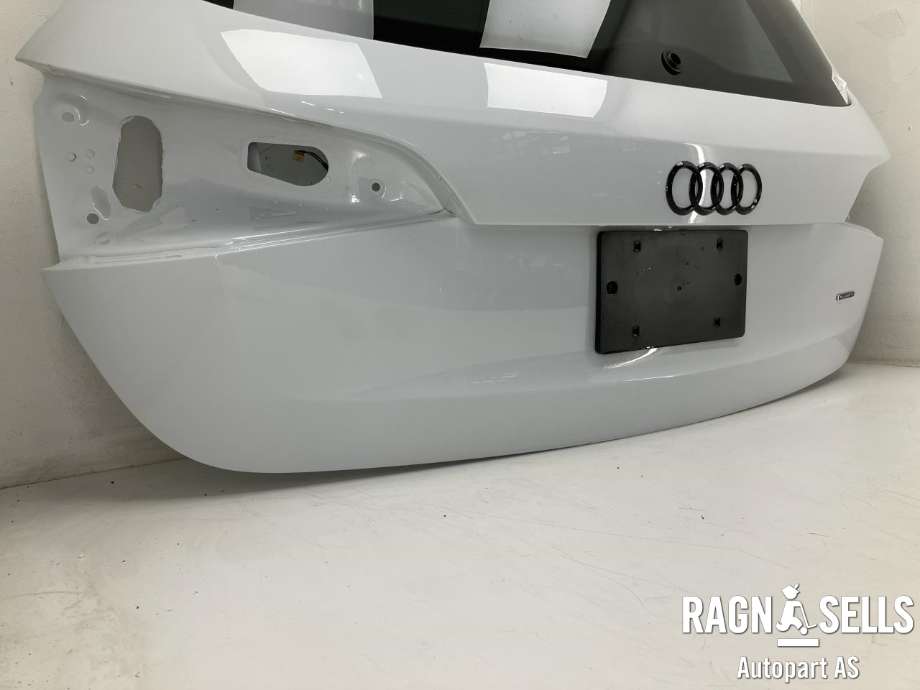 Bakluke stasjonsvogn til Audi Q5 2012-2017 (Type I, Fase 2)  (8R0 827 023 C|)