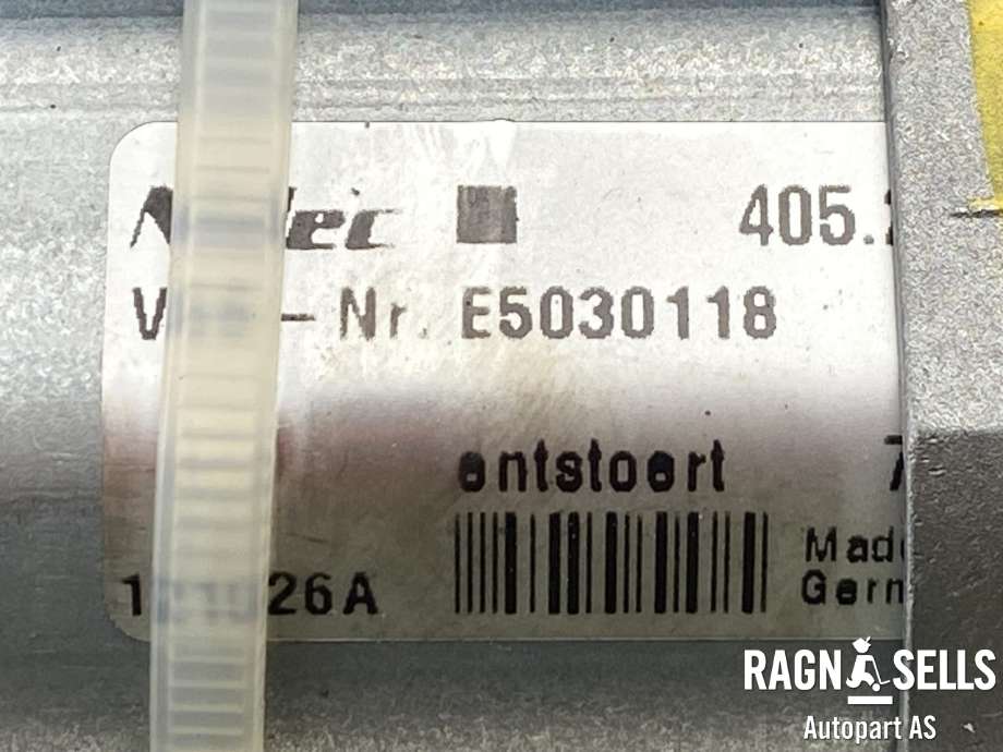 Baklukeåpner motor til Audi Q5 2012-2017 (Type I, Fase 2)  (8R0 827 851 B|)