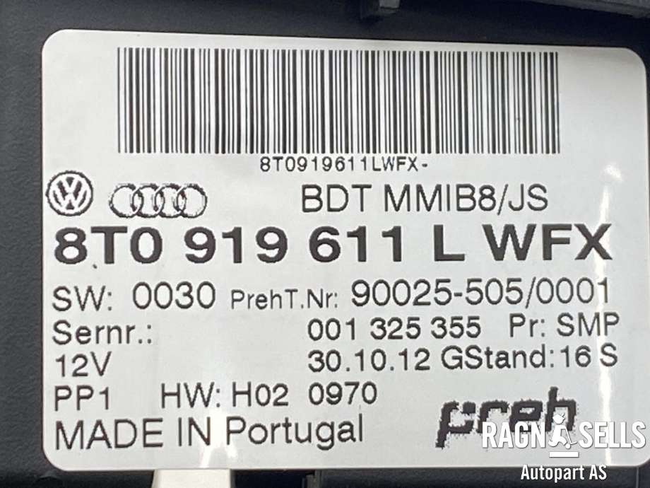Bilstereo navigasjon betjeningspanel til Audi Q5 2012-2017 (Type I, Fase 2)  (8T0 919 611 L|)