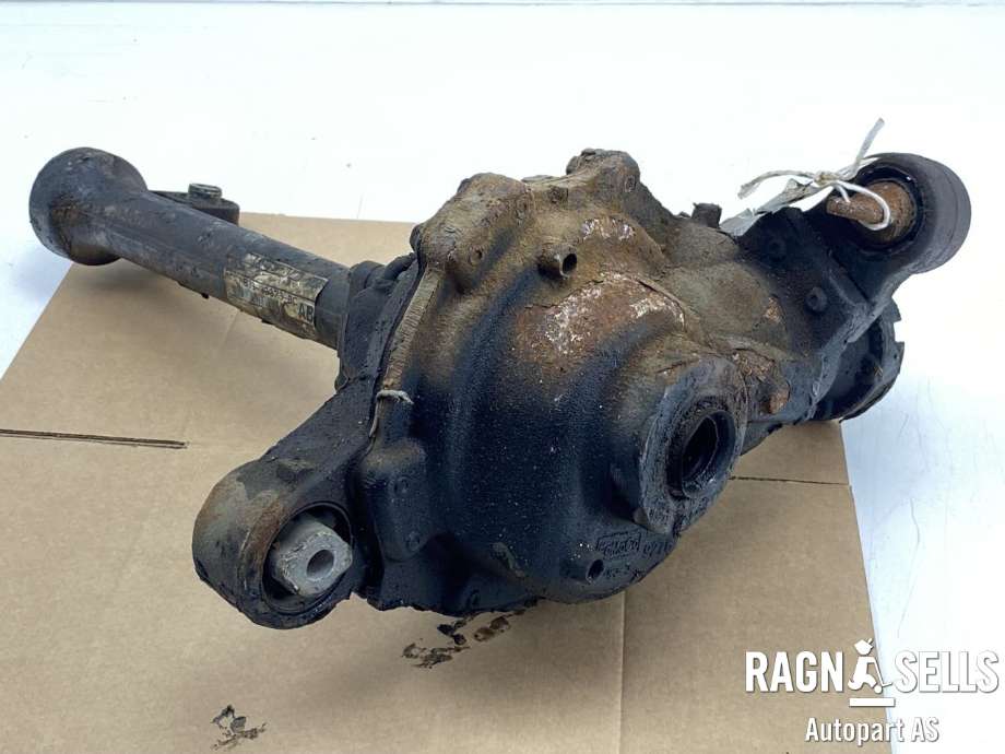 Kardang klokke foran til Ford Ranger 2012-2015  (AB393B079BC|)