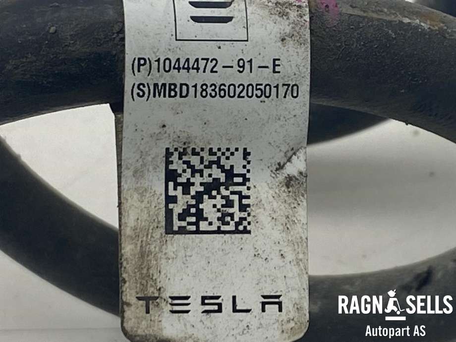 Fjær bak spiralfjær til Tesla Model 3 2018-2023 (Fase 1)  (1044472-01-E|1044472-91-E|)