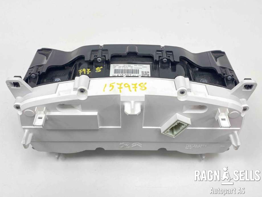 Instrumentpanel til Toyota Proace City 2020-->>  (SU001B3634|984160628000|SU001C2352)