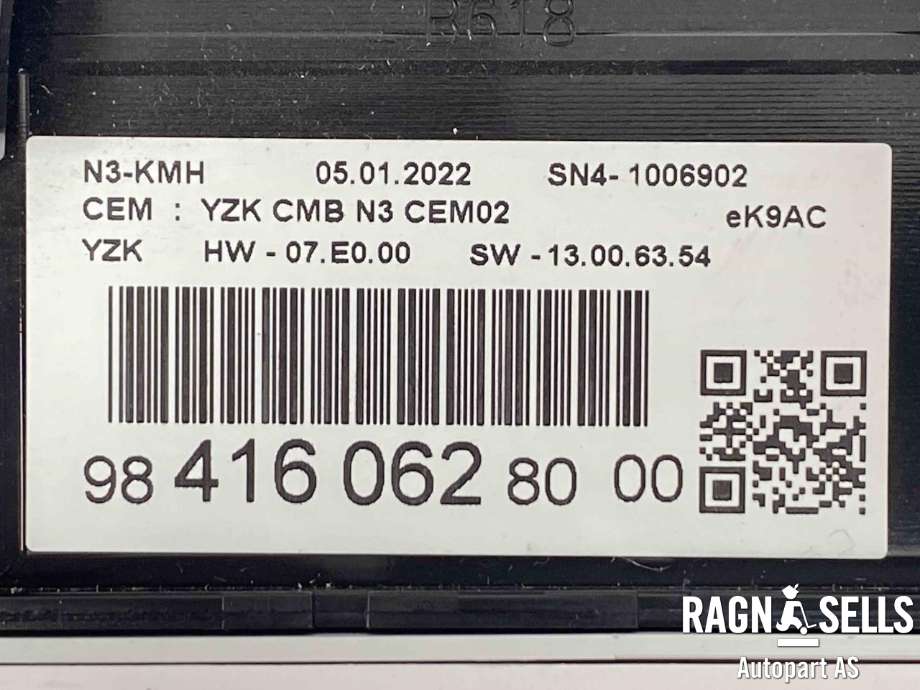 Instrumentpanel til Toyota Proace City 2020-->>  (SU001B3634|984160628000|SU001C2352)