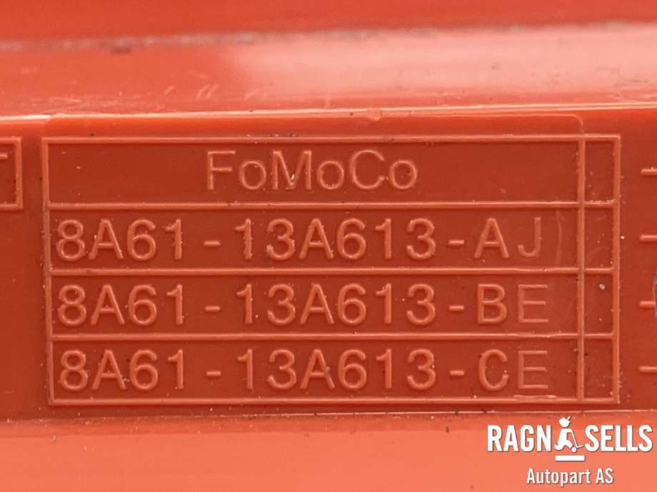 Baklykt bremselys bakrute til Ford Fiesta 2013-2017 (Type VI, Fase 2)  (8A61-13A613-BF||2094254|8A6113A613AJ|8A6113A613BE|8A6113A613CE| 8A6113A613BF)