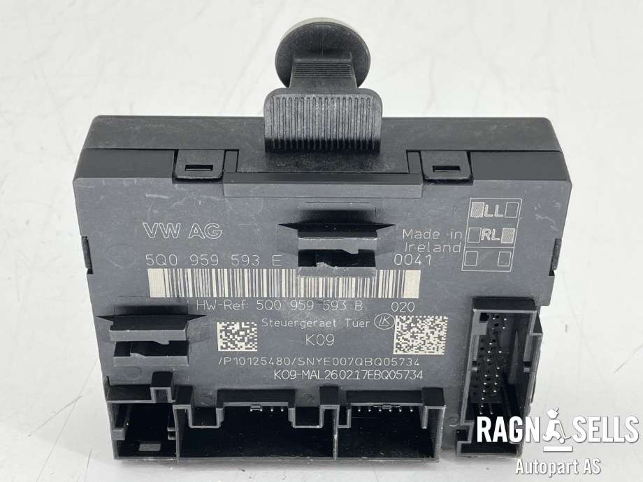 Sensor diverse til VW Golf VII 2017-2020 (Fase 2)  (5Q0959593E|5q0959593b|)