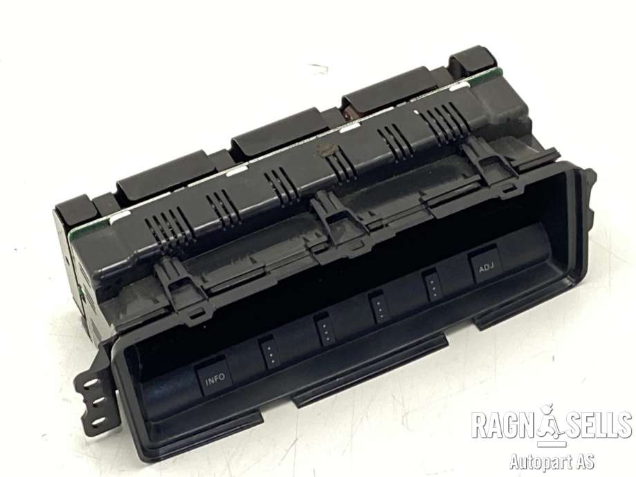 Instrument kjørecomputer til Mitsubishi Pajero 2016-2019 (Type IV, Fase 2)  (8750A251|)