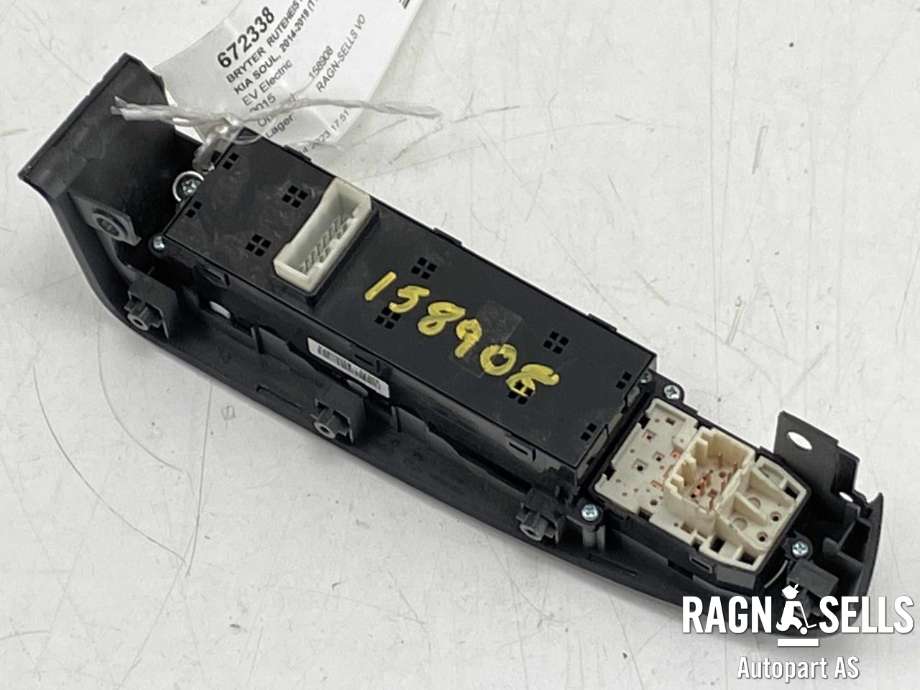 Bryter ruteheis førerdørspanel til Kia Soul 2014-2019 (Type II)  (93570B2050BF6|)