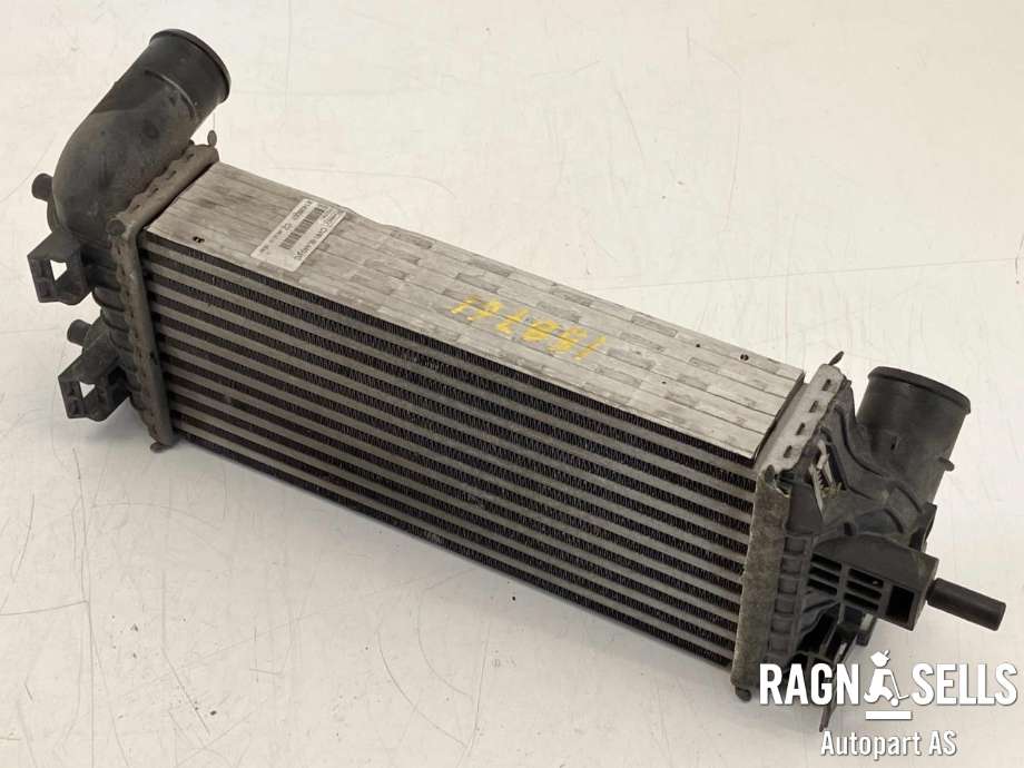Intercooler til Ford Focus 2014-2018 (Type III, Fase 2)  (CV61-9L440-VD|CV61-9L440-VC|2026747)