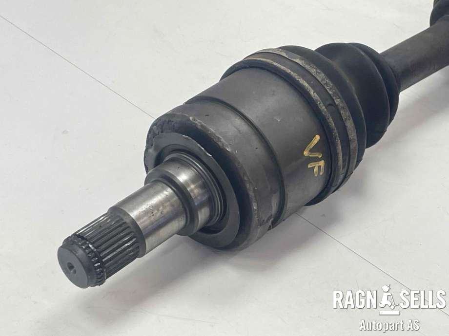 Drivaksel venstre foran, diesel/automat til Toyota Hilux 2012-2016 (434300K050|)