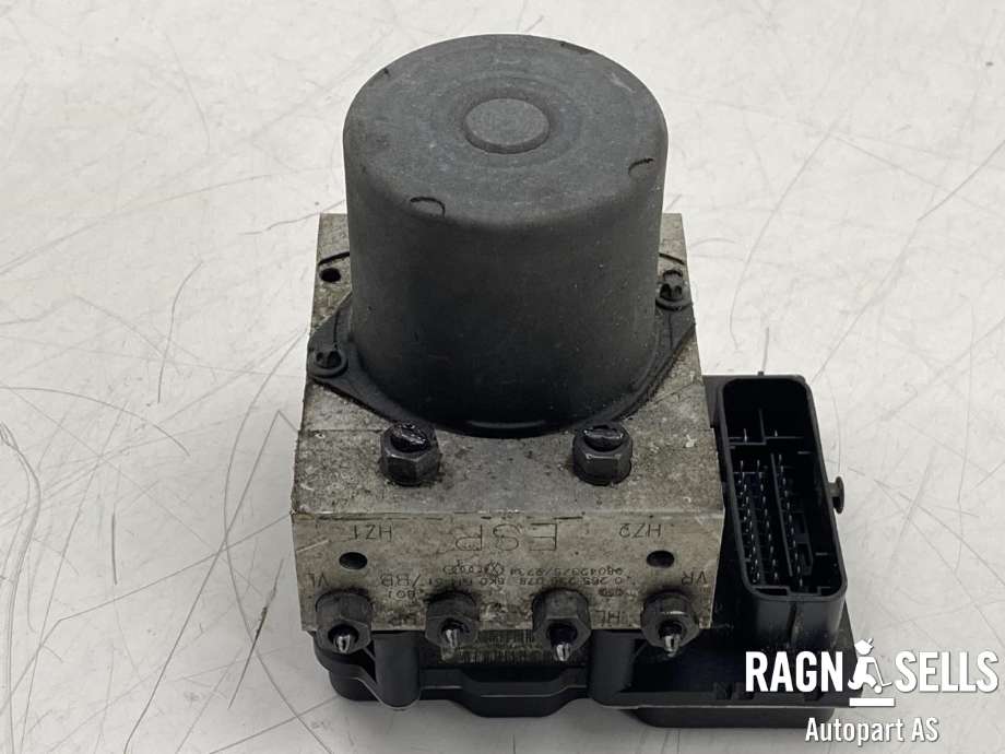 ABS sentral til Audi A4 2007-2014 (Type IV) (B8) (B8) (8K0 614 517 BD||8K097379P)