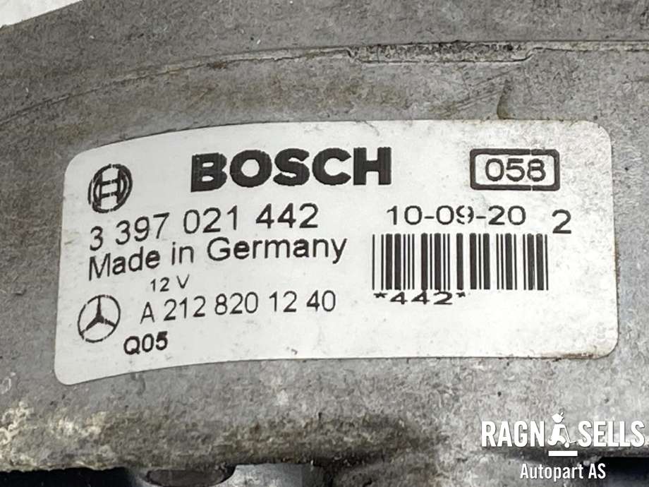 Viskermotor frontrute komplett m/overføring til Mercedes E-Klasse 2009-2013 (Fase 1) (W212) (W212) (BOSCH|A 212 820 12 40||3397021442)