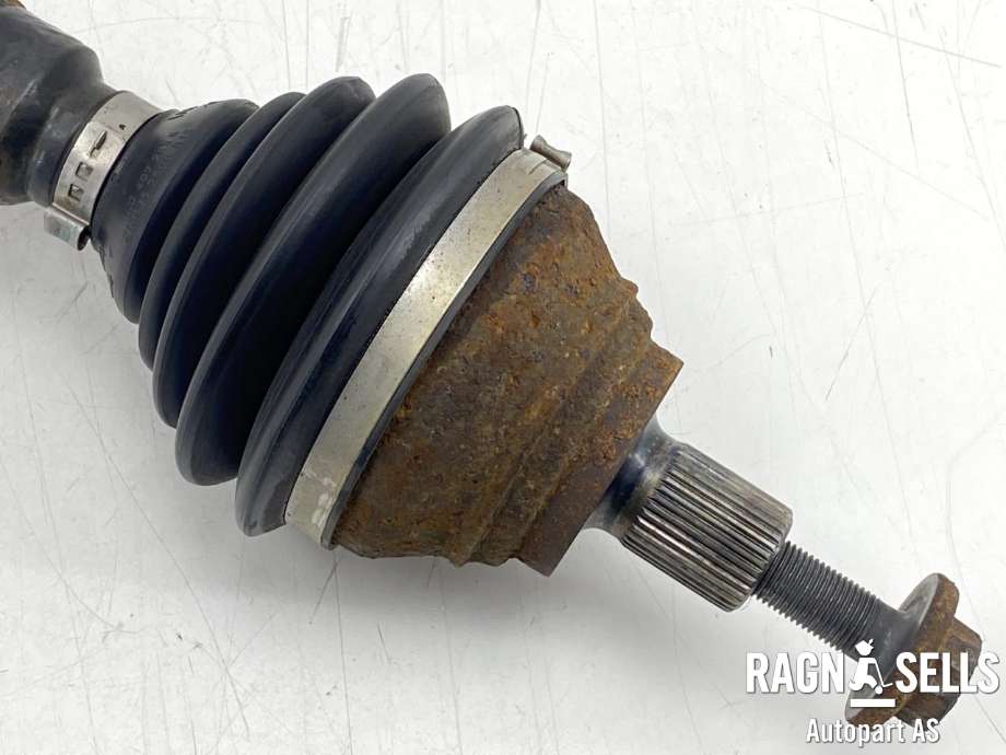 Drivaksel høyre foran, diesel/manuell til VW Caddy 2010-2015 (Type III, Fase 2)  (2K0407272E|2K0407272EX|)