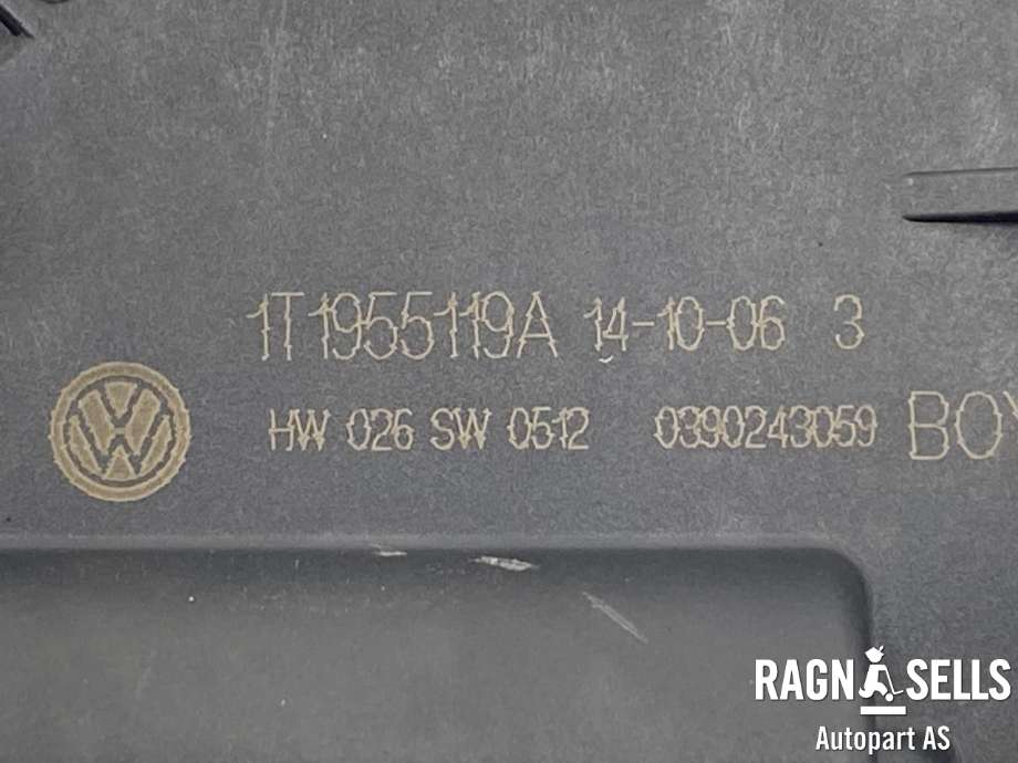 Viskermotor frontrute komplett m/overføring til VW Caddy 2010-2015 (Type III, Fase 2)  (1T1955023A| 2K1 955 023 J|1T19955119A|)