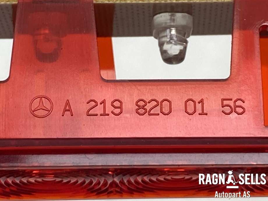 Baklykt bremselys bakrute til Mercedes CLS 2004-2010 (C219) (C219) (A2198200156|)