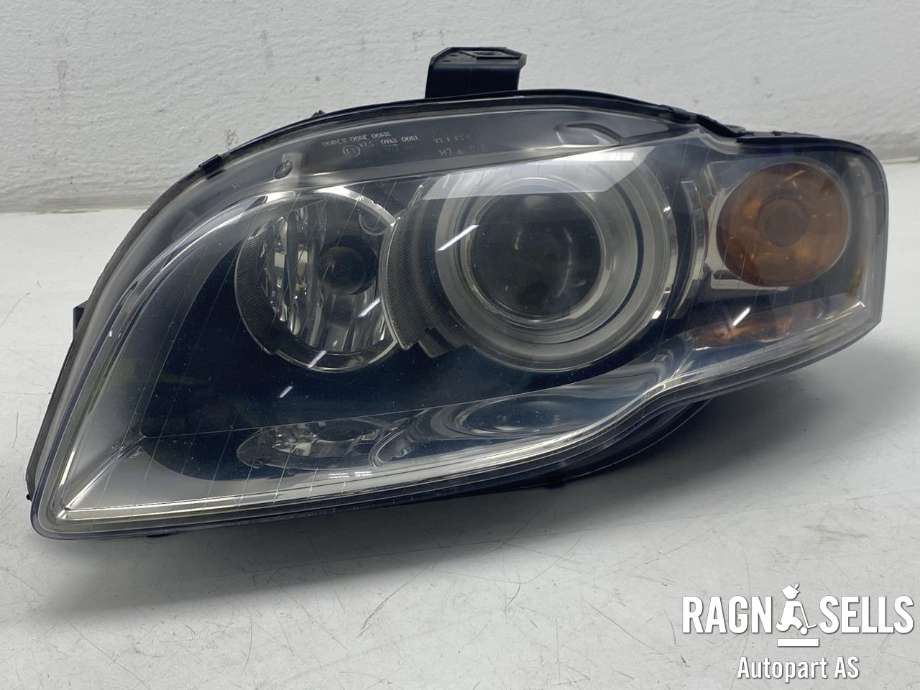 Frontlykt venstre xenon til Audi A4, 2004-2008 (Type III) (B7) (B7) (8E0 941 029 AS)