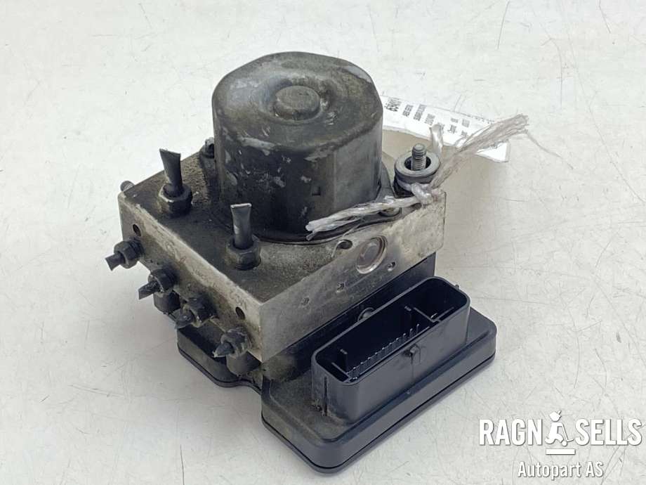 ABS sentral til Subaru XV, 2012-2017 (Type I)  (2265106455)