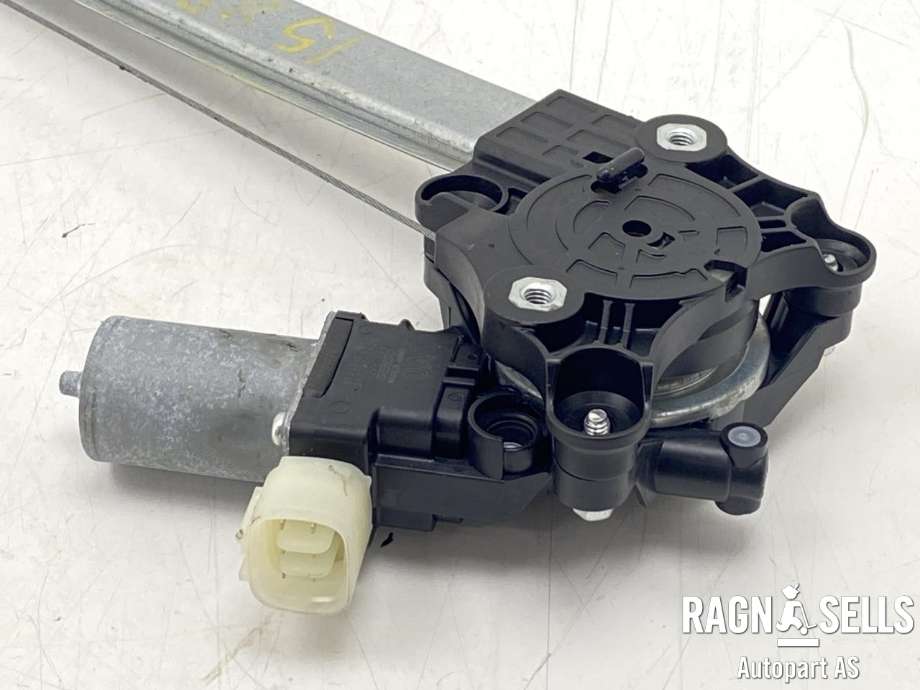 Ruteheis venstre foran til Suzuki Swift 2017-->>  (83402-52R10||83402-52R10-000)