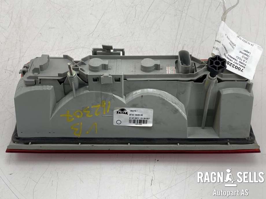 Baklykt venstre til Ford Transit Connect 2009-2013 (Type I, Fase 2)  (9T16-13405-AD||5177813)