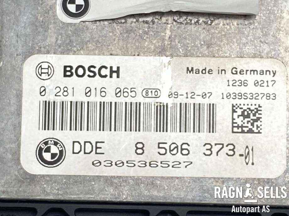 Styreenhet motor til BMW X3 2007-2010 (Fase 2) (E83) (E83) (BOSCH|13 61 8 510 594|8 506 373|0 281 016 065)