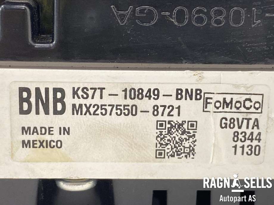 Instrumentpanel til Ford Mondeo 2019-->> (Type V, Fase 2) (KS7T10849BNB|)