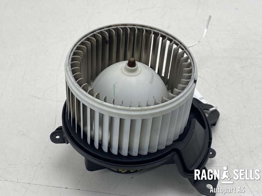 Varmeapparat motor til Opel Combo D 2012-2018  (1845162|95514201|)