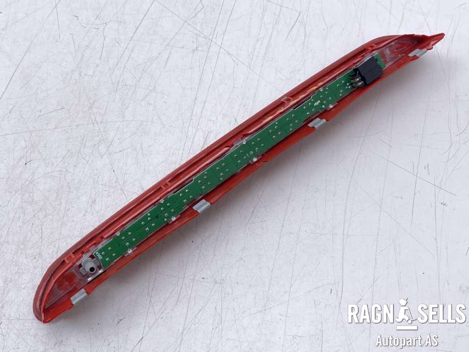 Baklykt bremselys bakrute til VW Touran 2010-2015 (Type I, Fase 3)  (1T0945087A|)