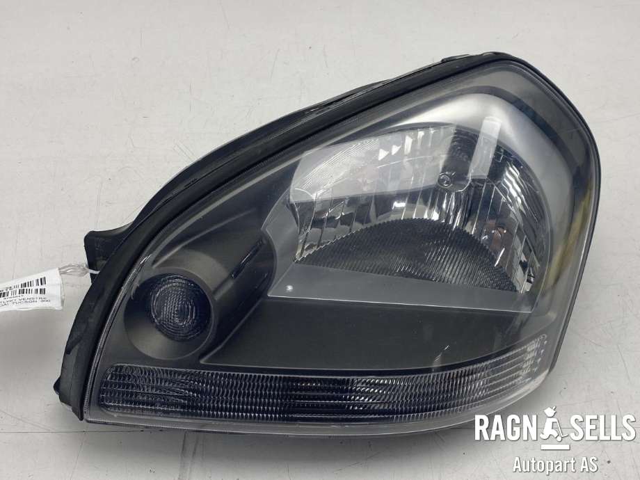 Frontlykt venstre halogen til Hyundai Tucson, 2003-2009 (921012E020)