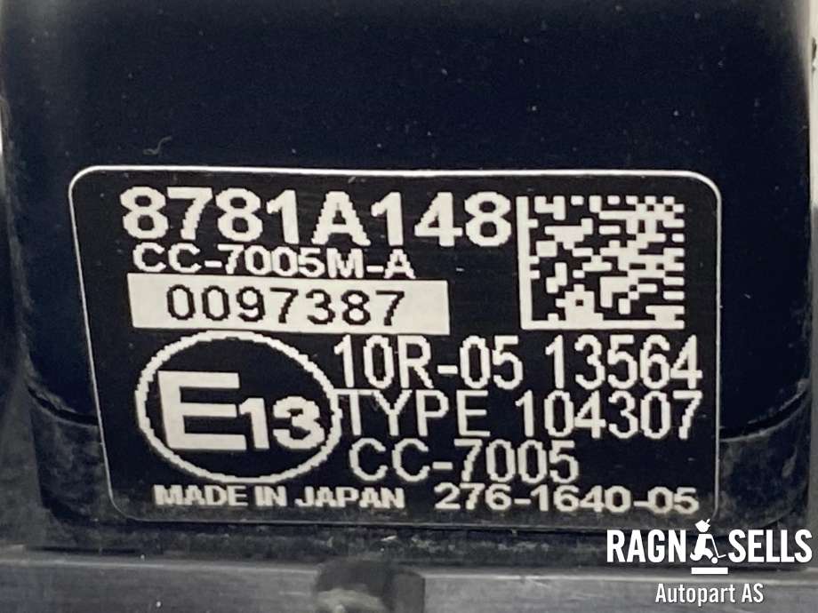 Parkeringskamera foran til Mitsubishi Outlander 2015-->> (Type III, Fase 2)  (8781A148|276164005|)