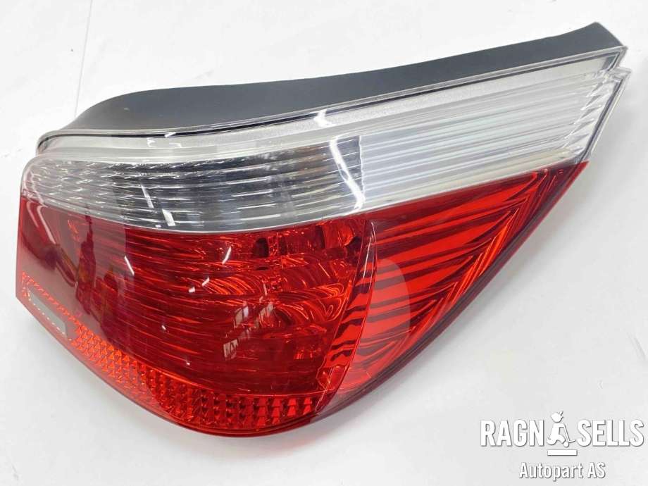 Baklykt høyre til BMW 5-Serie 2003-2010 (E60/E61) (E60/E61) (63 21 7 165 738|)