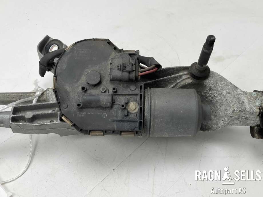 Viskermotor frontrute komplett m/overføring til Mercedes C-Klasse 2007-2011 (Fase 1) (W204) (W204) (A 204 820 10 40|)