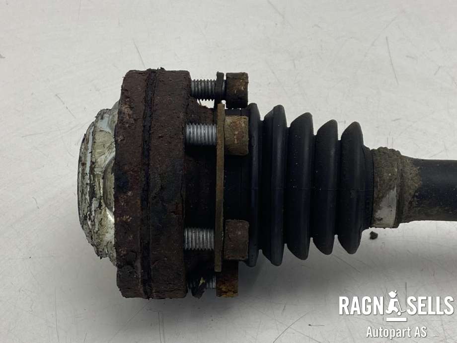 Drivaksel høyre bak, diesel/manuell til VW Transporter / Caravelle 2003-2009 (Fase 1) (T5) (T5) (7H0 501 202 D|7H0 501 202 DX|)
