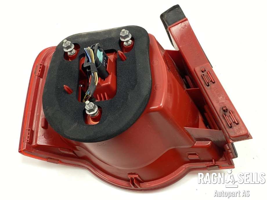 Baklykt høyre ytre til VW Passat 2005-2010 (B6) (B6) (3C5 945 096 H|)