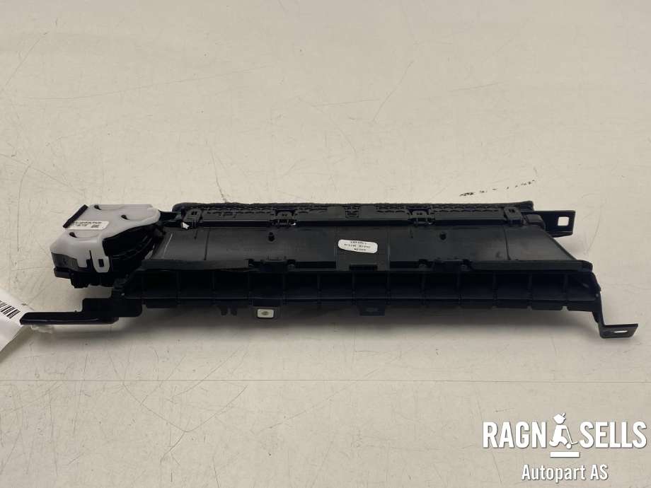 Dashbord friskluftdyse høyre til Tesla Model 3, 2018-2023 (Fase 1)  (1083325-00-F)