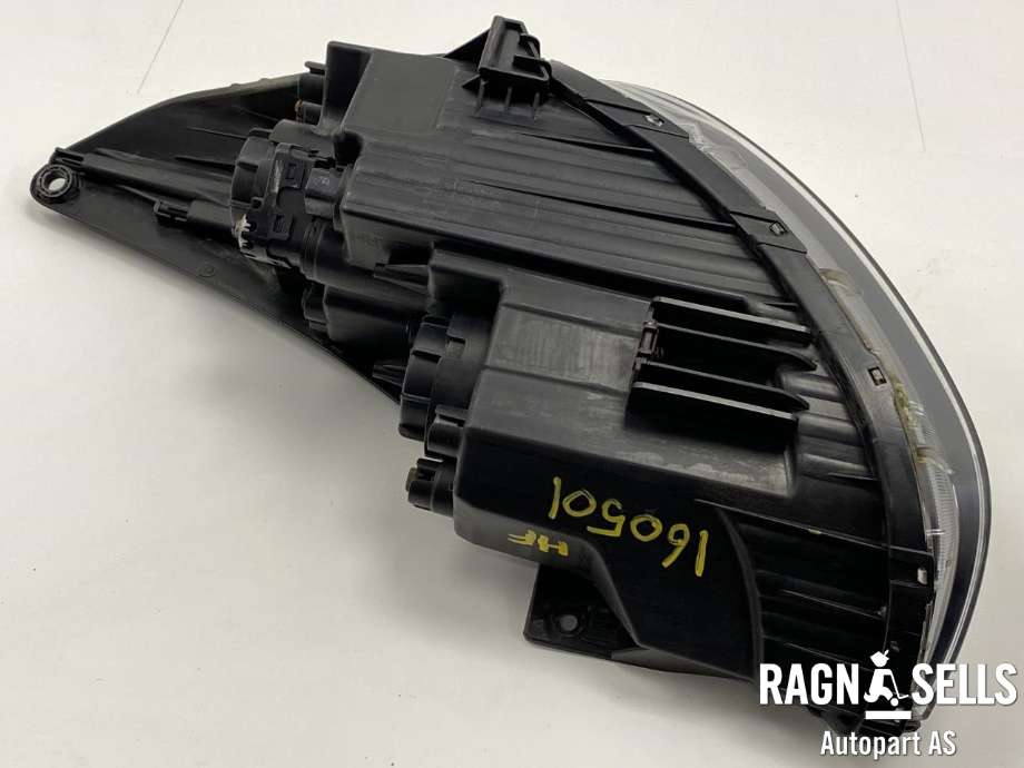 Frontlykt høyre halogen til Hyundai Ix35 2010-2015  (921022Y000|)