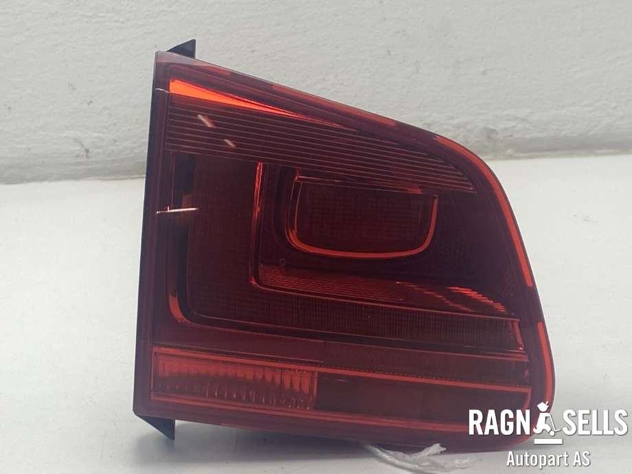 Baklykt venstre indre til VW Tiguan 2011-2016 (Type I, Fase 2) (5N0 945 093 G|)
