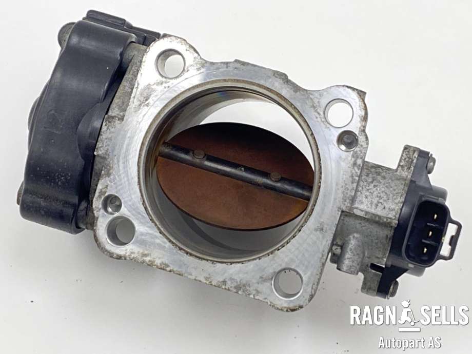 Spjeldhus til Toyota Hilux 2006-2011  (2610030070|)